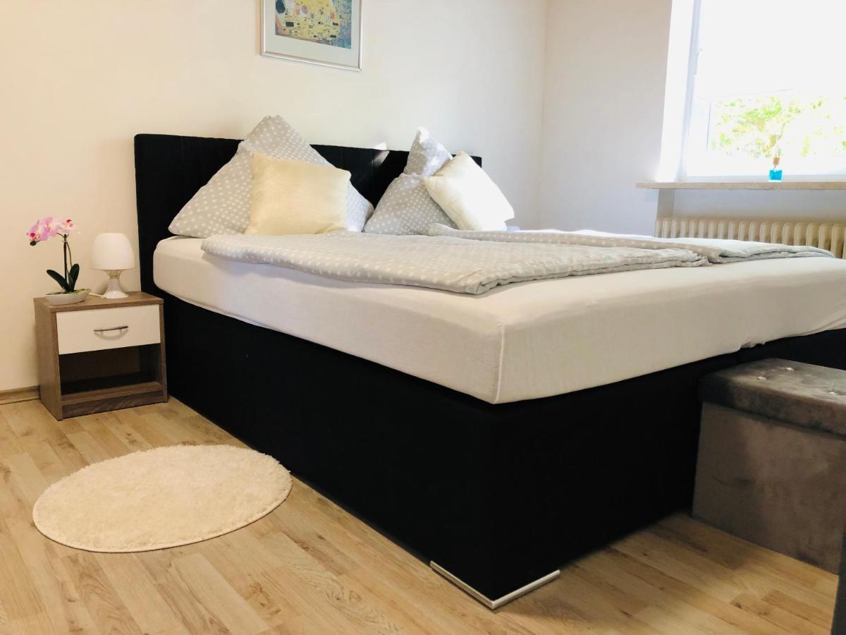 Aparthotel Bad Abbach Ruang foto
