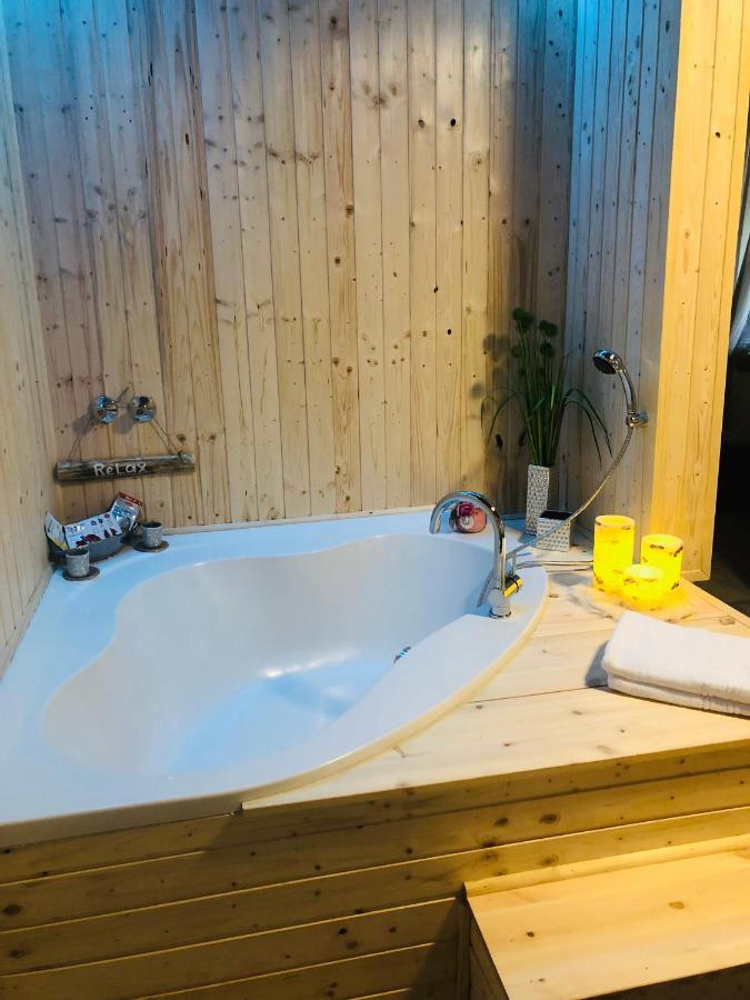 Aparthotel Bad Abbach Bagian luar foto