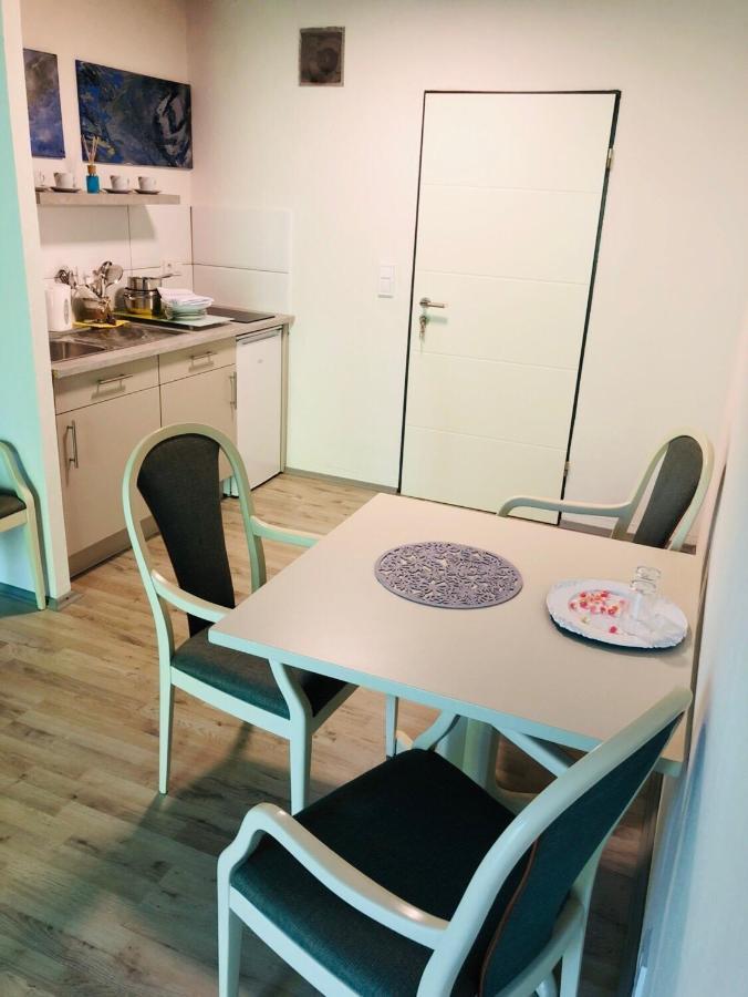 Aparthotel Bad Abbach Ruang foto